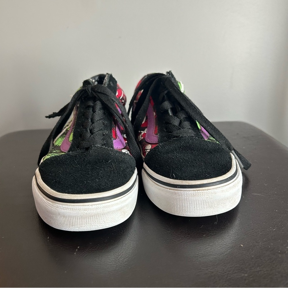 Vans Old Skool The Nightmare Before Christmas Lock, Shock & Barrel Sneakers - Picture 3 of 12
